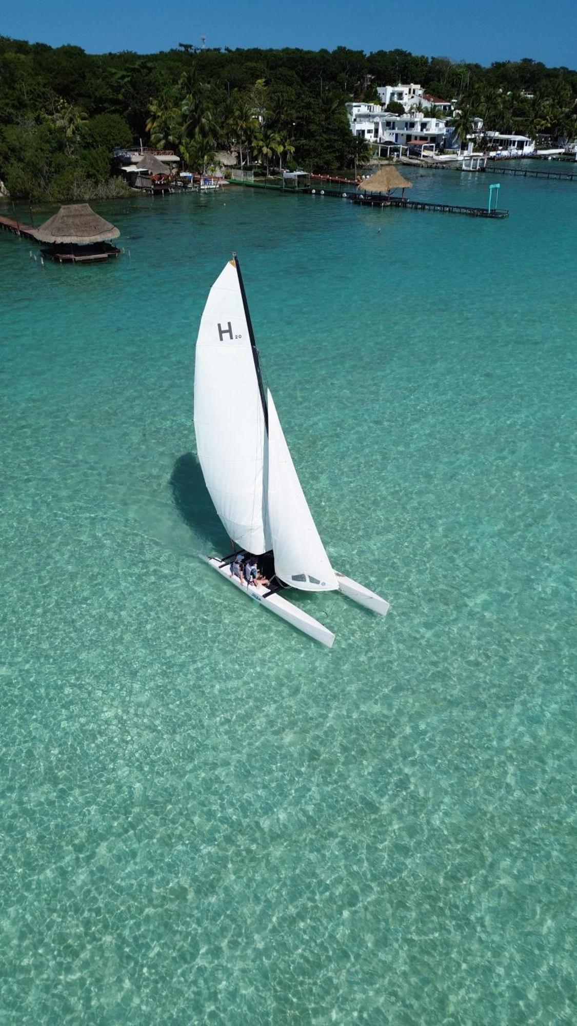 El Búho Lagoon Hotel 3*